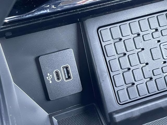 2025 White Metallic Ford F-150 Raptor 4X4 Truck