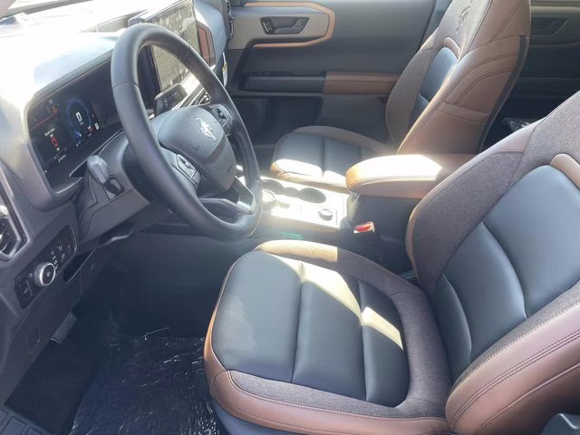 2025 Shadow Black Ford Bronco Sport Outer Banks 4X4 SUV