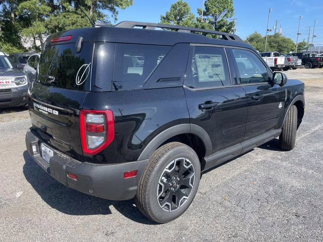 2025 Shadow Black Ford Bronco Sport Outer Banks 4X4 SUV