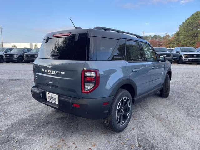 2025 Azure Gray Metallic Ford Bronco Sport Outer Banks 4X4 SUV