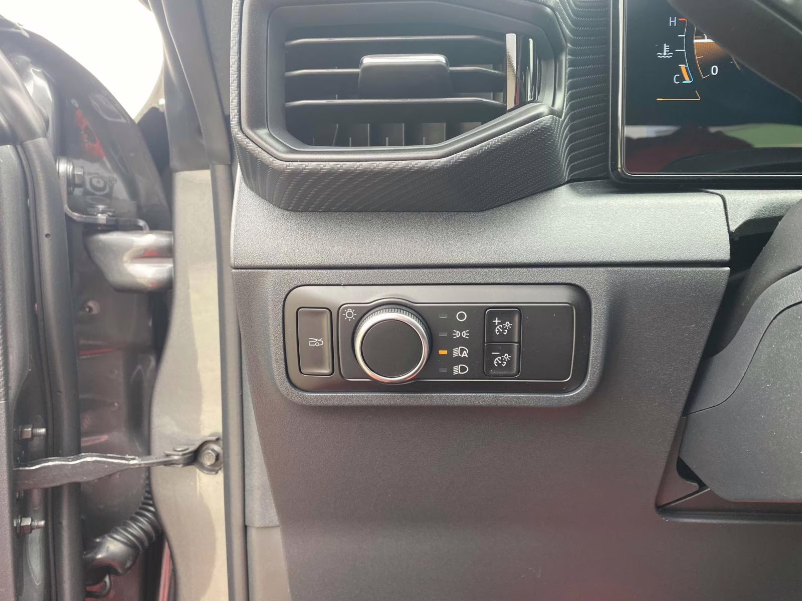 2025 Oxford White Ford Mustang EcoBoost RWD Coupe