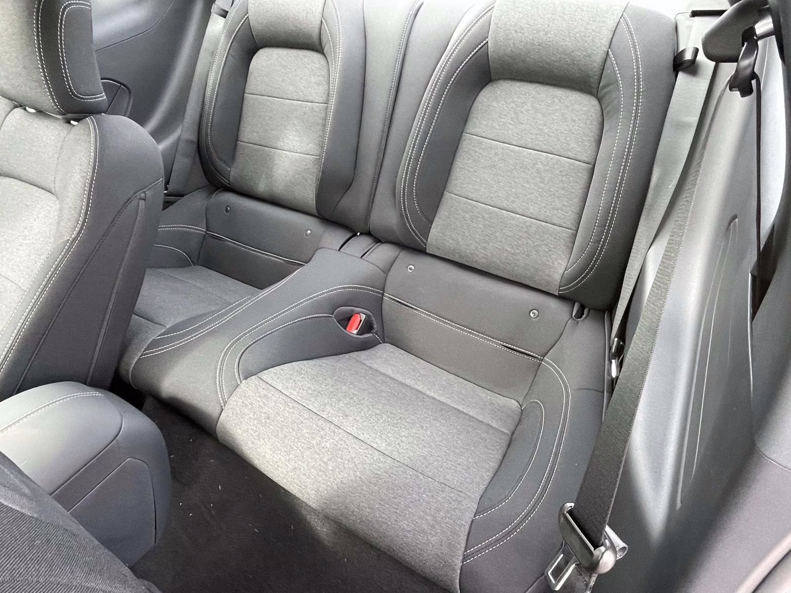 2026 Oxford White Ford Mustang EcoBoost RWD Coupe