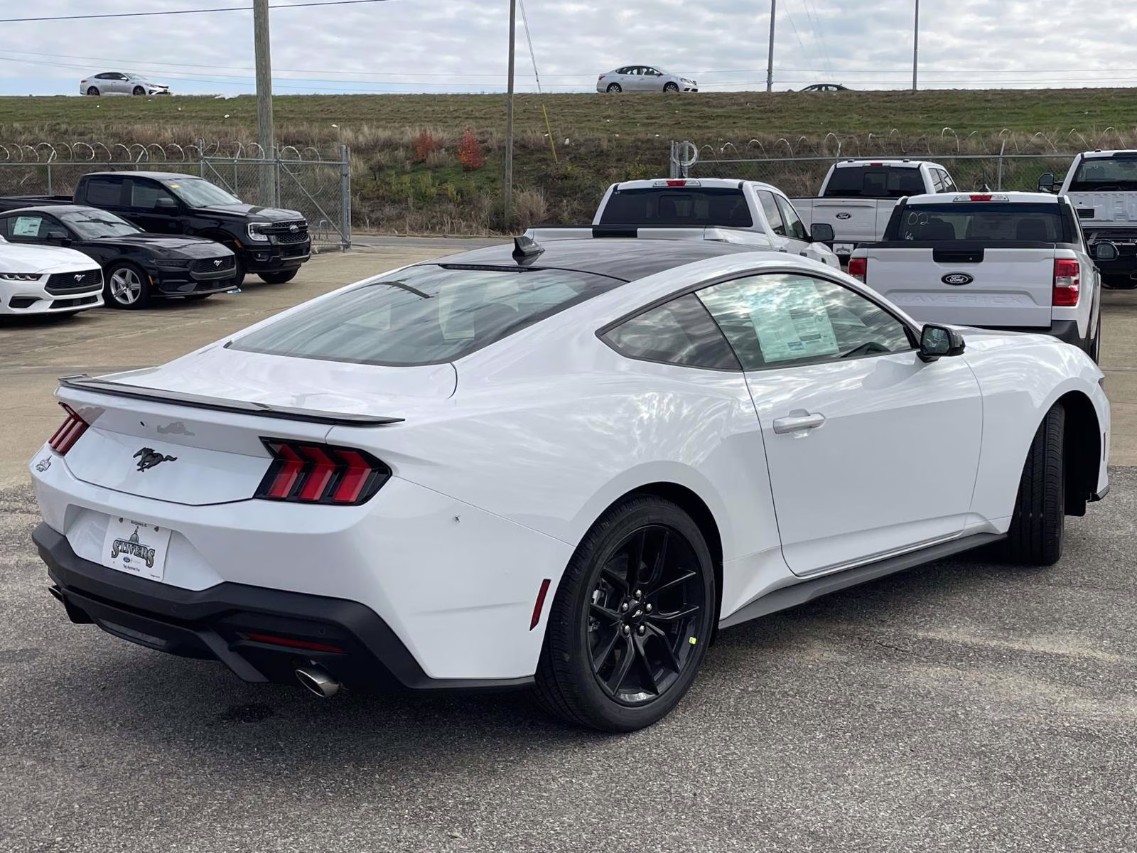 2026 Oxford White Ford Mustang EcoBoost RWD Coupe