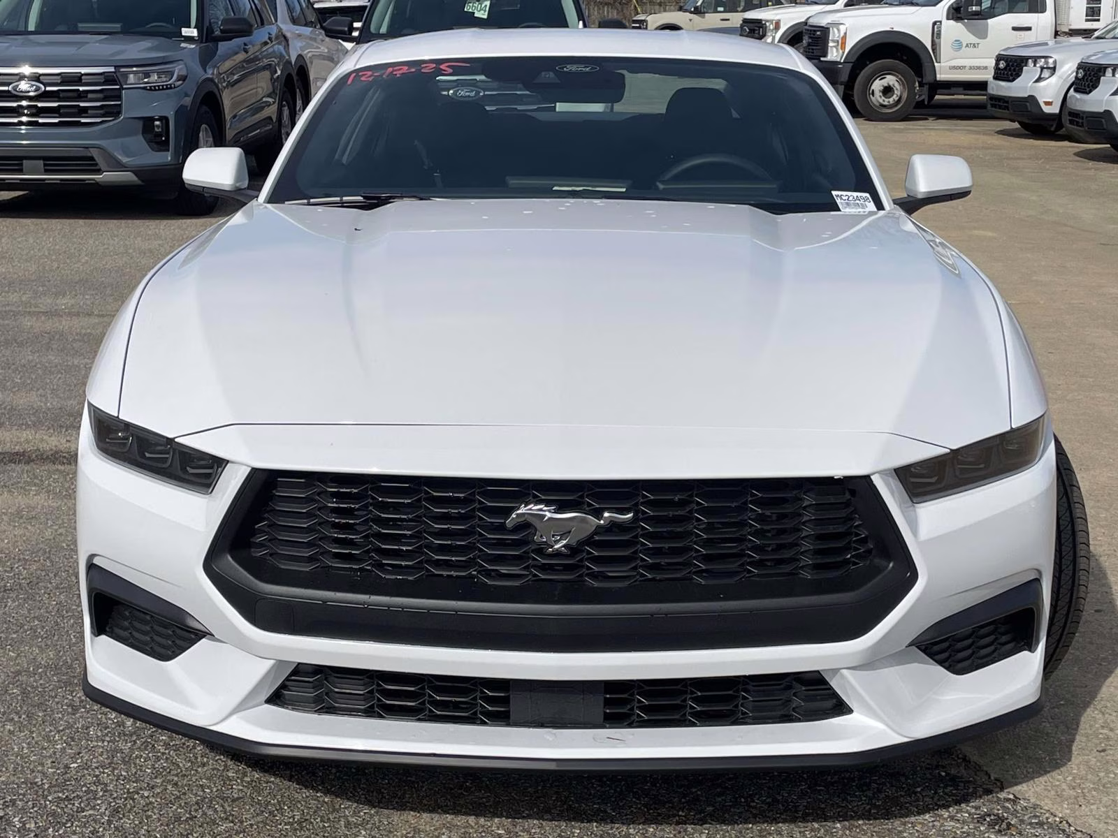 2026 Oxford White Ford Mustang EcoBoost RWD Coupe
