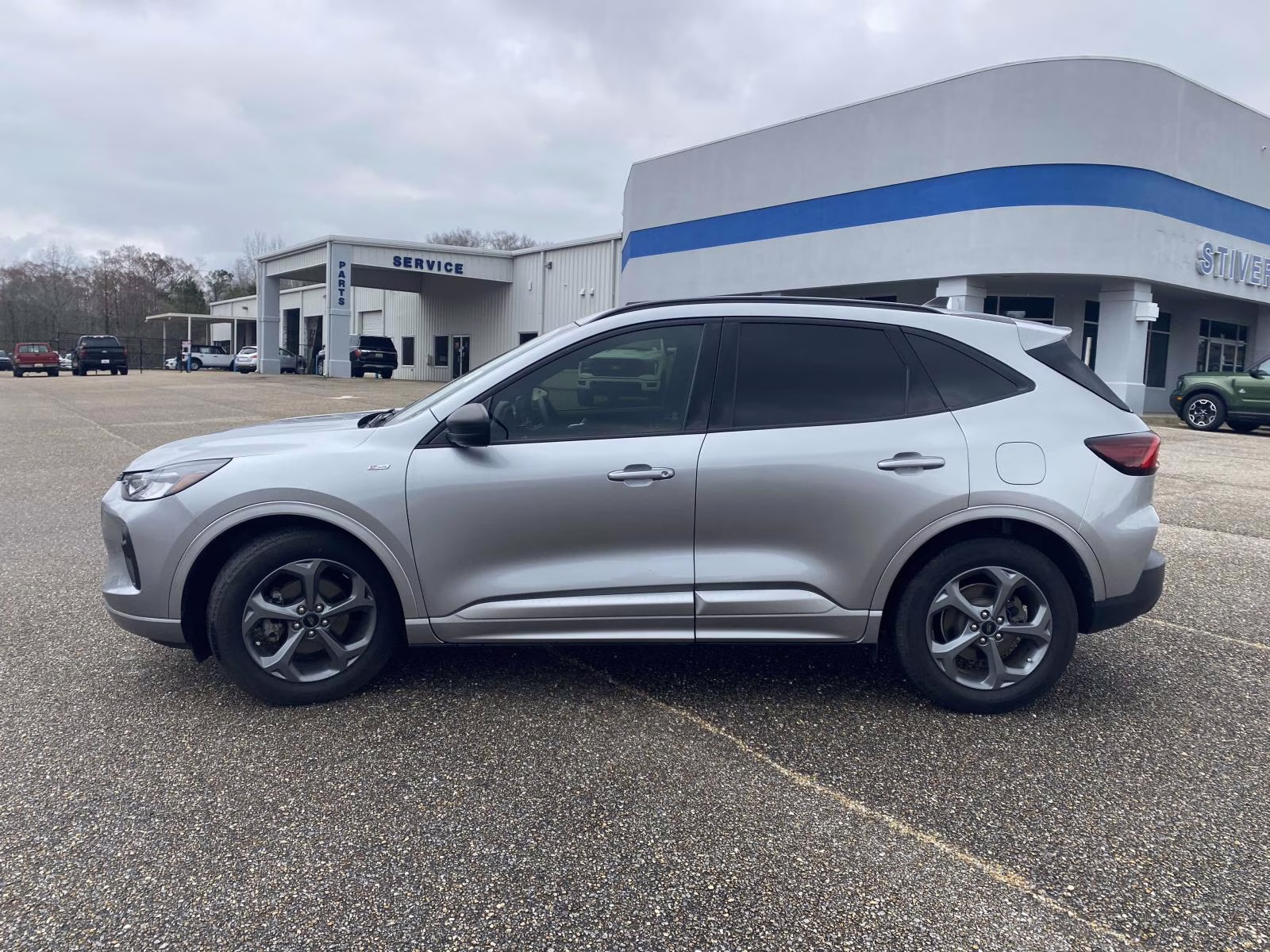 2023 Silver Metallic Ford Escape ST-Line FWD SUV