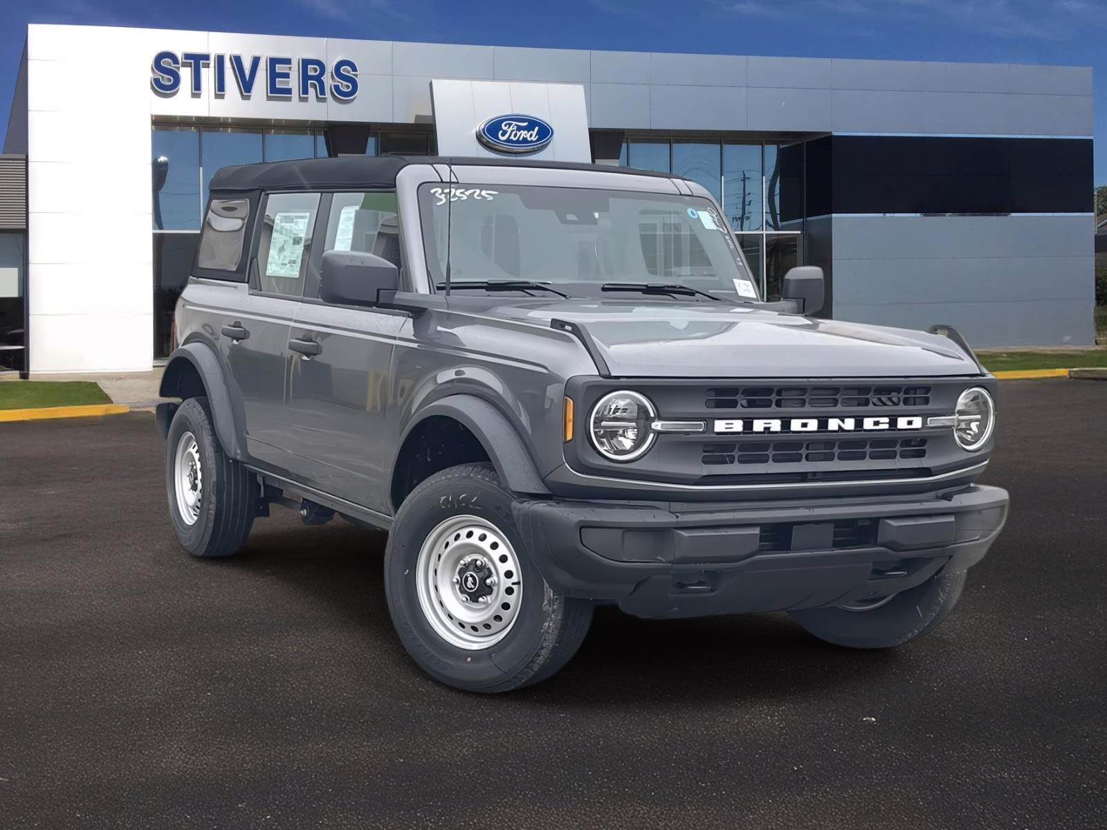 2025 Carbonized Gray Metallic Ford Bronco Base 4X4 SUV