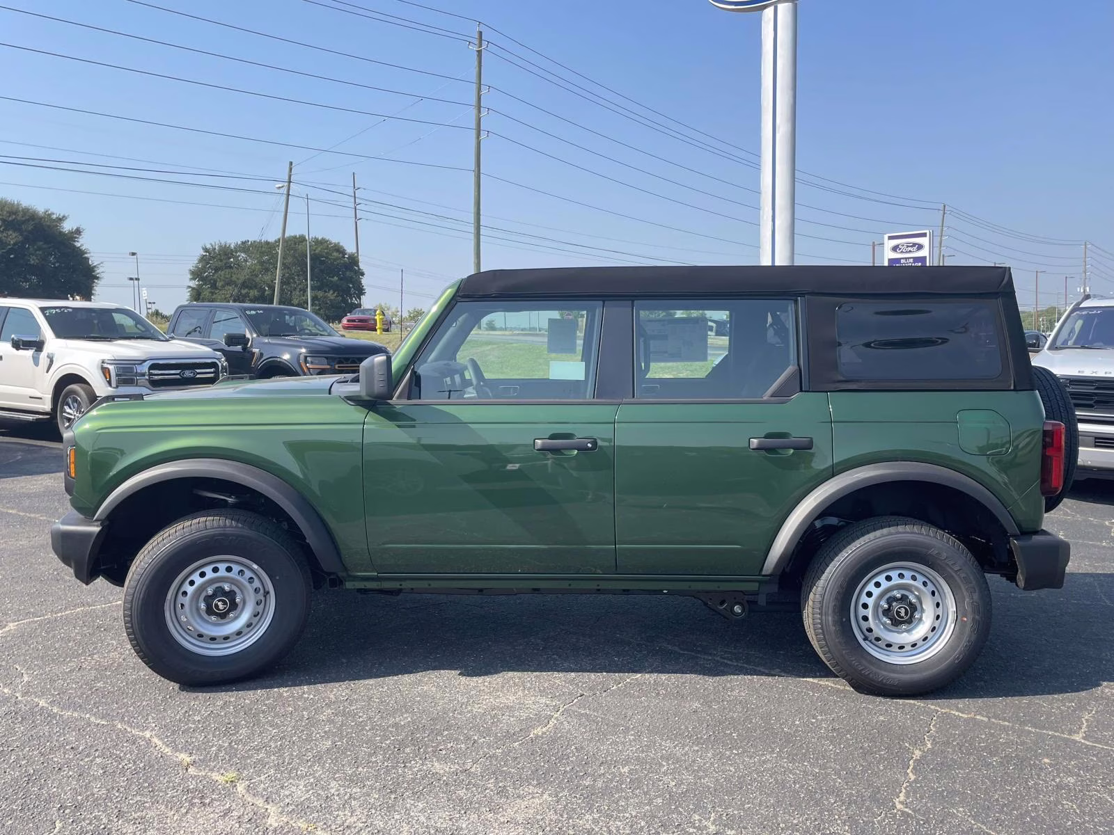2025 Eruption Green Metallic Ford Bronco Base 4X4 SUV