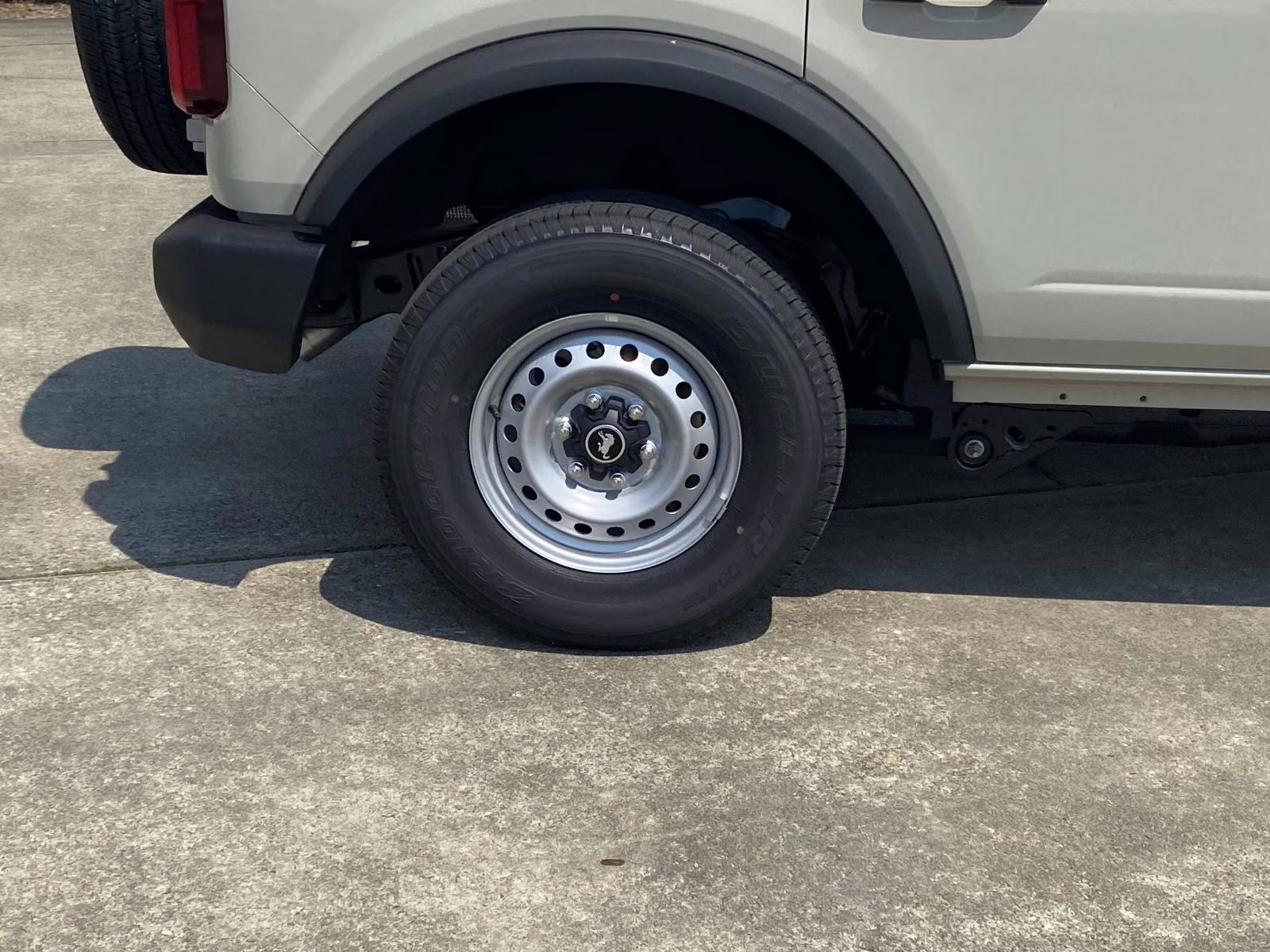 2025 Desert Sand Ford Bronco Base 4X4 SUV