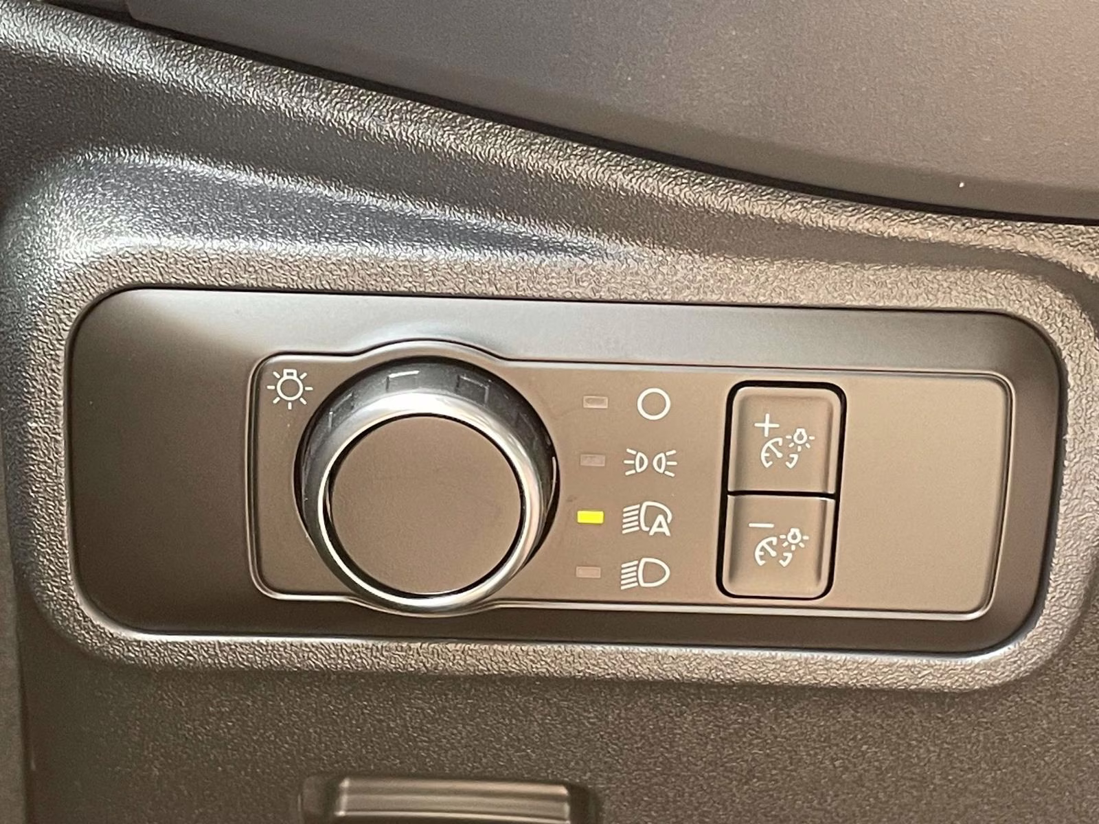 2025 Shadow Black Ford Bronco Base 4X4 SUV