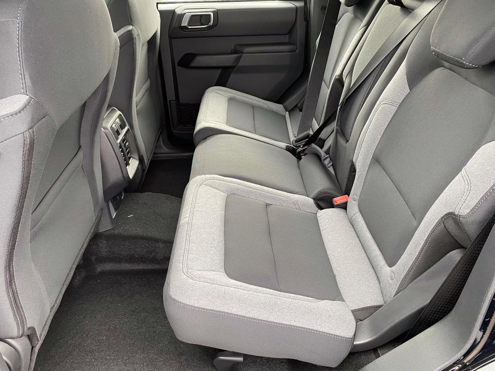 2025 Azure Gray Metallic Ford Bronco Base 4X4 SUV