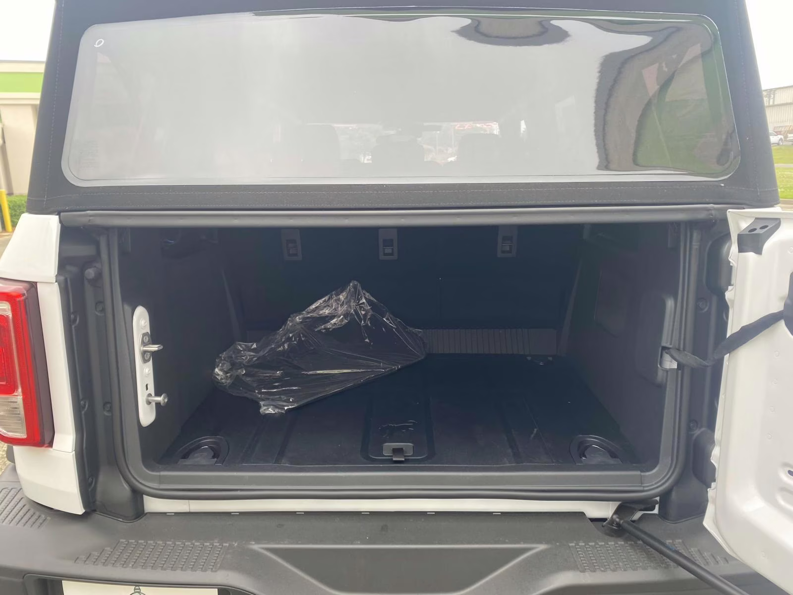 2025 Oxford White Ford Bronco Big Bend 4X4 SUV