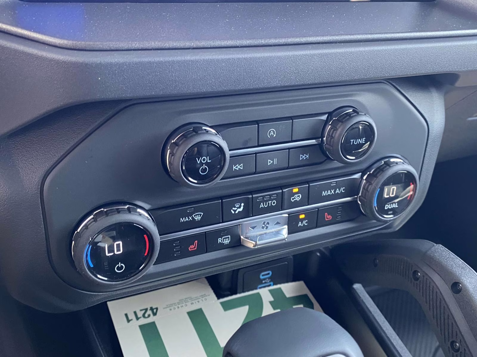 2025 Oxford White Ford Bronco Big Bend 4X4 SUV