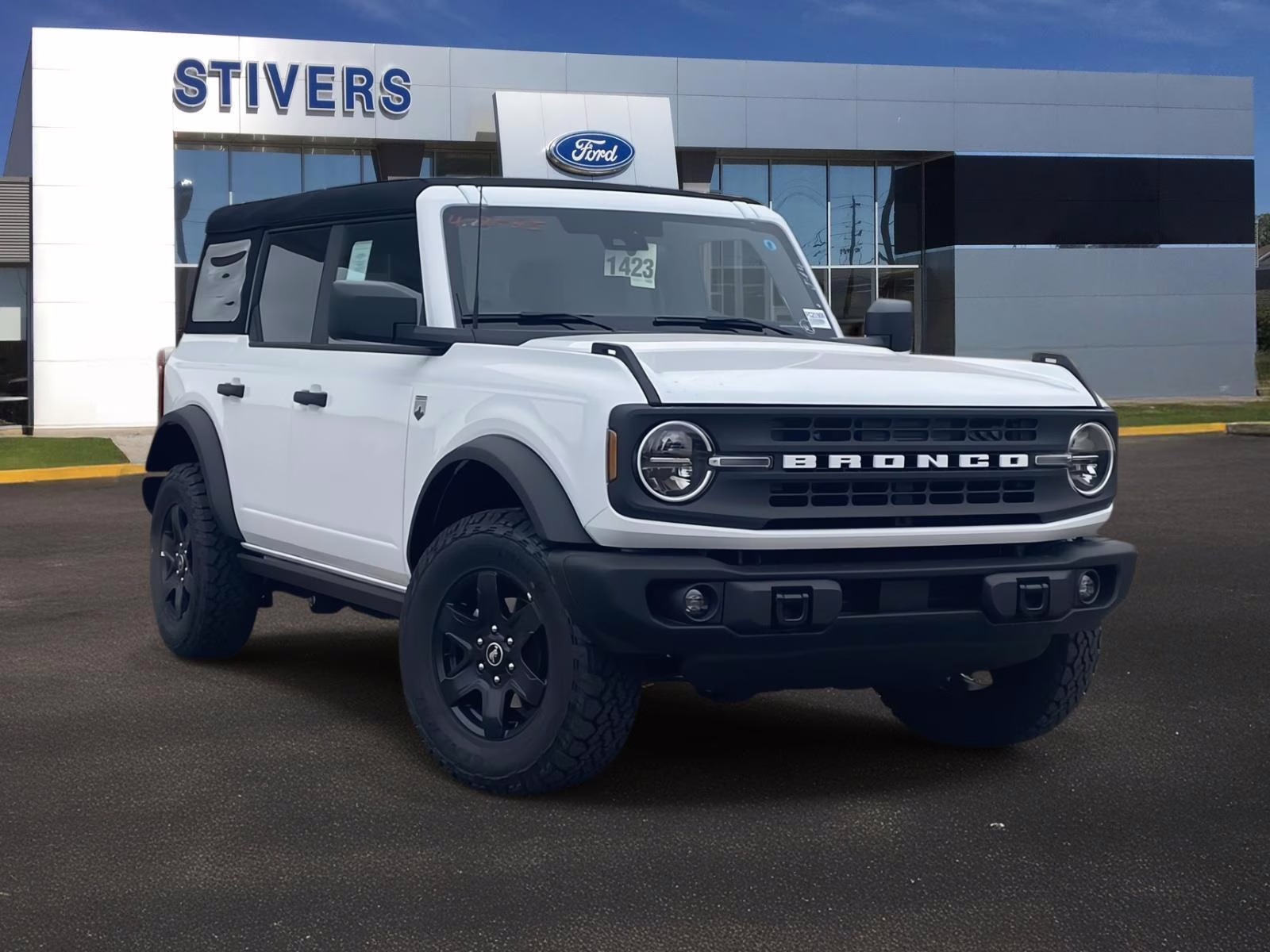 2025 Oxford White Ford Bronco Big Bend 4X4 SUV