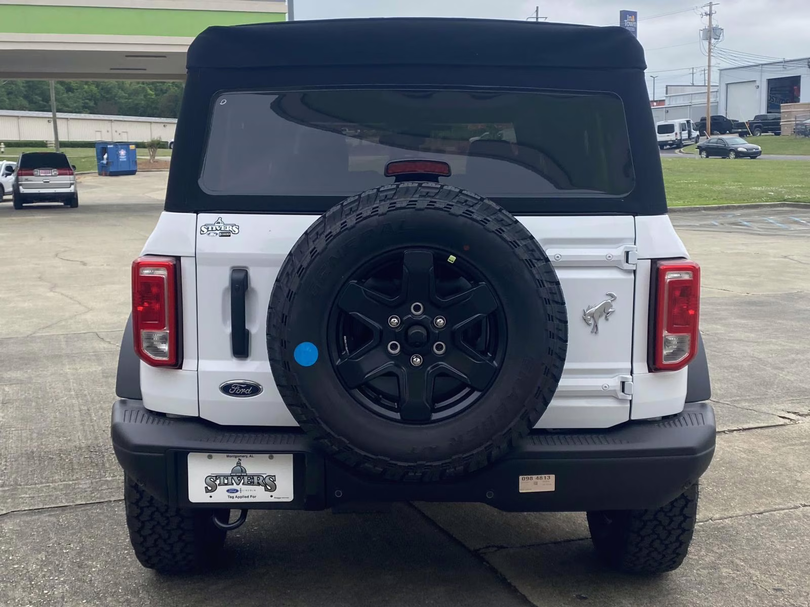 2025 Oxford White Ford Bronco Big Bend 4X4 SUV