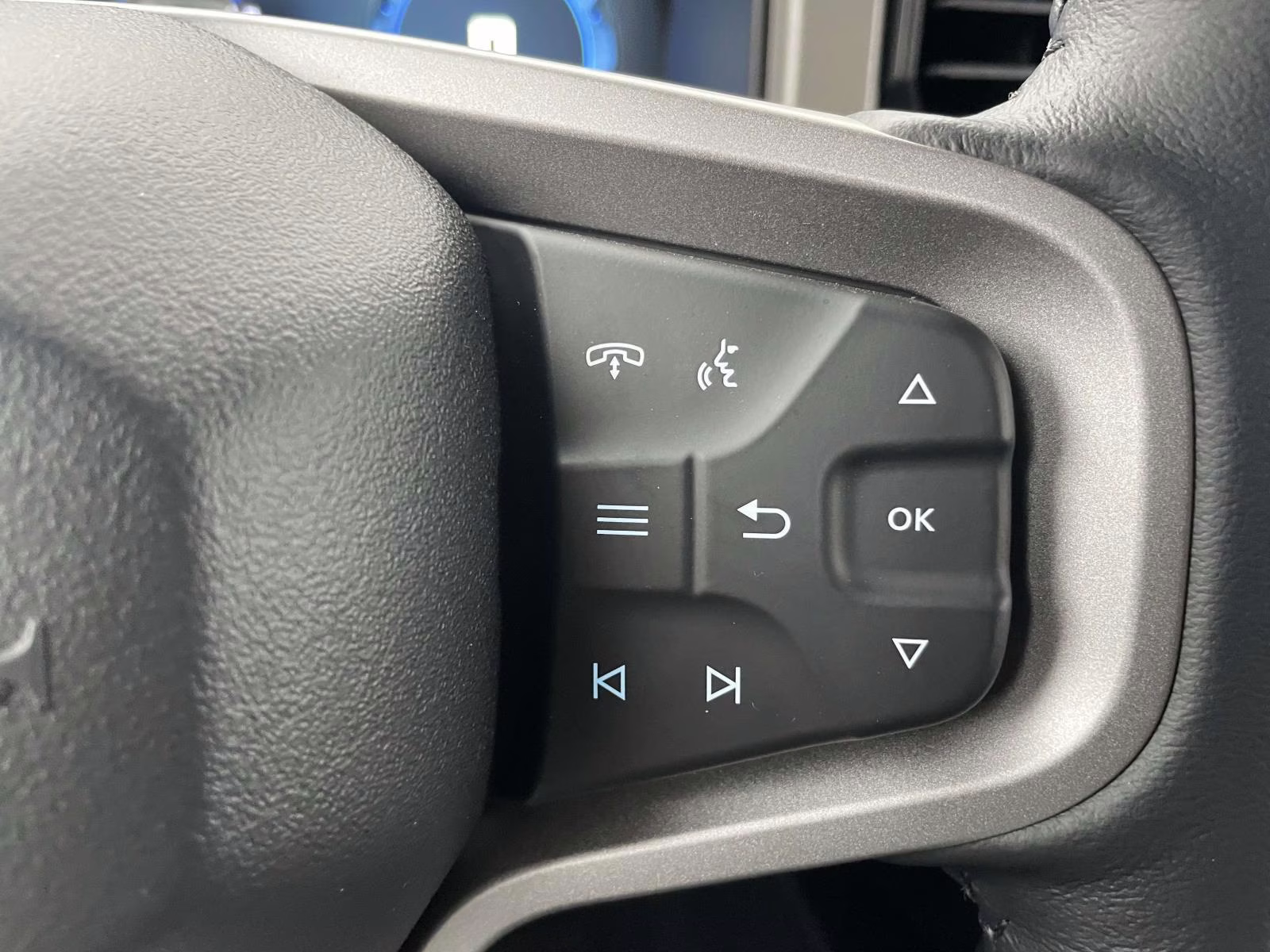 2025 Desert Sand Ford Bronco Outer Banks 4X4 SUV