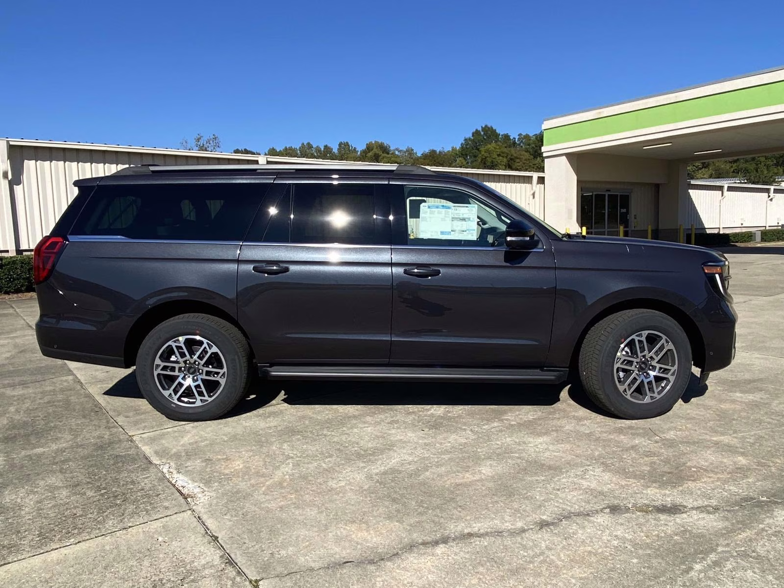 2025 Dark Matter Gray Metallic Ford Expedition Max active RWD SUV