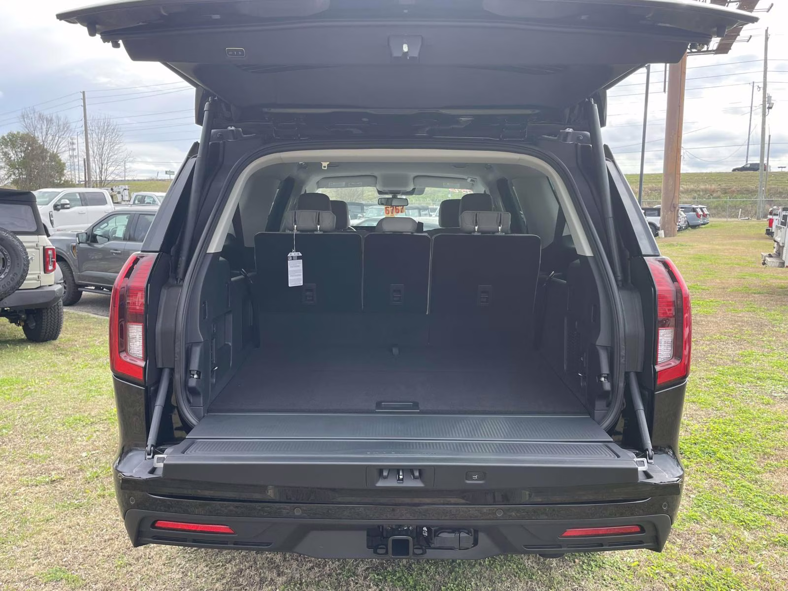 2026 Agate Black Metallic Ford Expedition Max Active RWD SUV