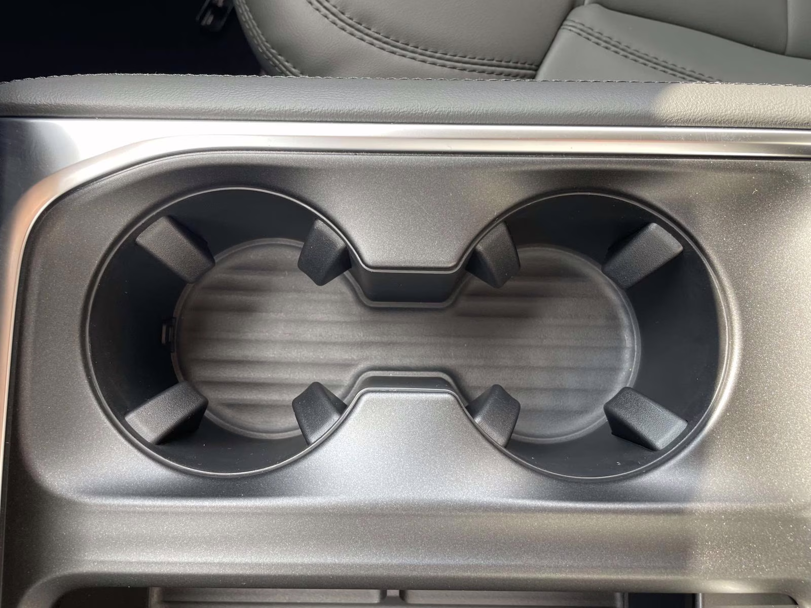 2026 Space Silver Metallic Ford Expedition Max Active RWD SUV