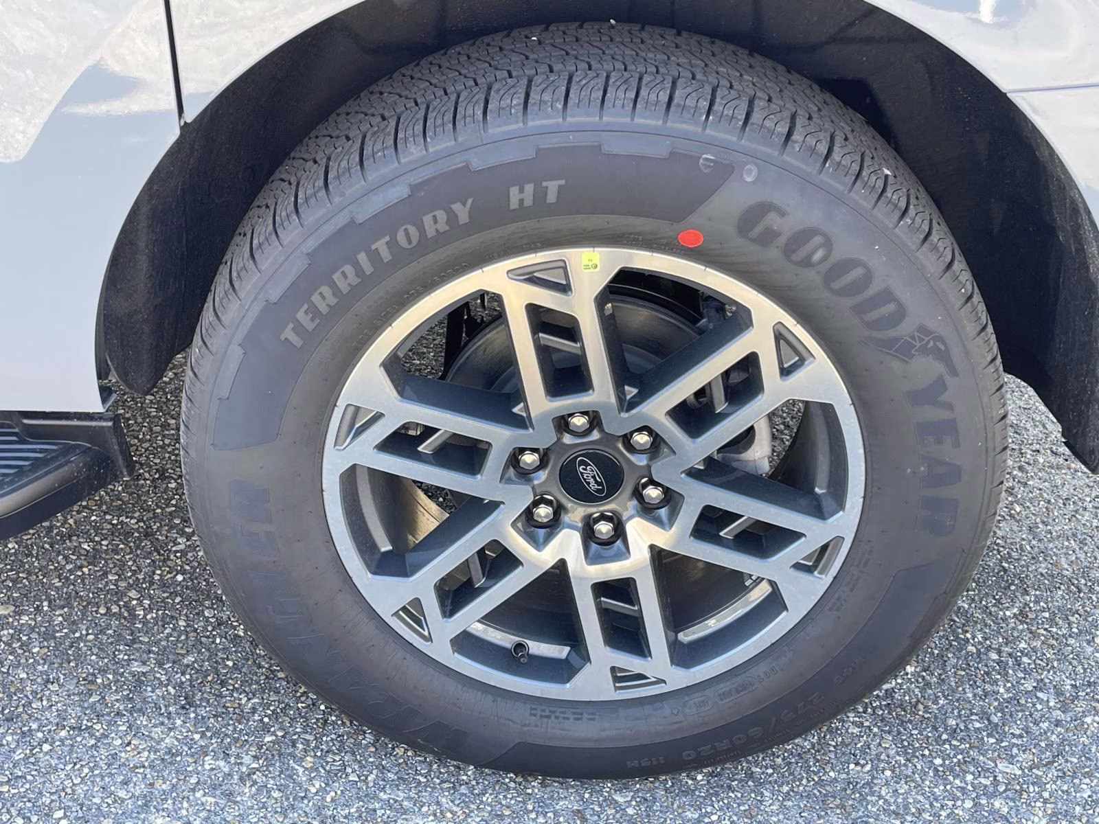 2026 Glacier Gray Metallic Tri-Coat Ford Expedition Max Active RWD SUV