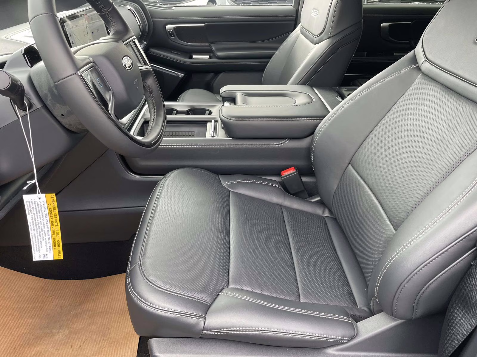 2025 Star White Metallic Tri-Coat Ford Expedition Max Platinum 4X4 SUV