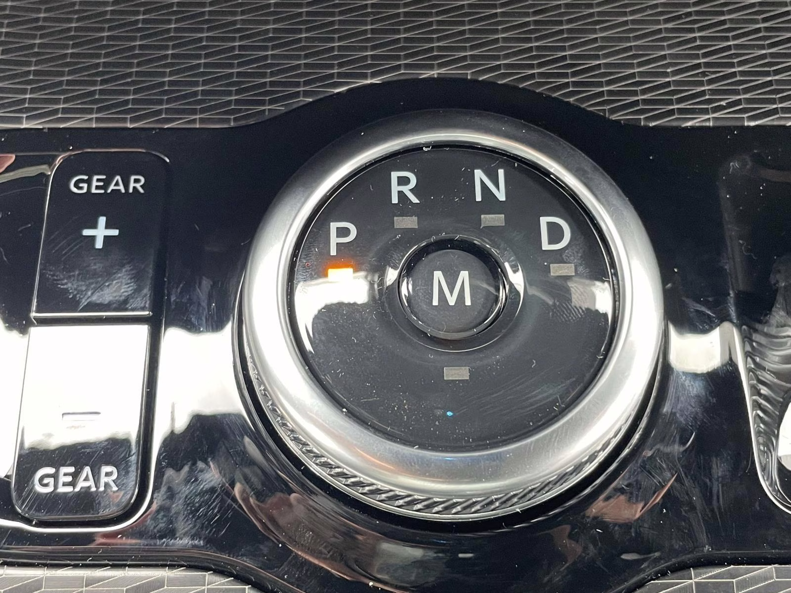 2025 Star White Metallic Tri-Coat Ford Expedition Max Platinum 4X4 SUV