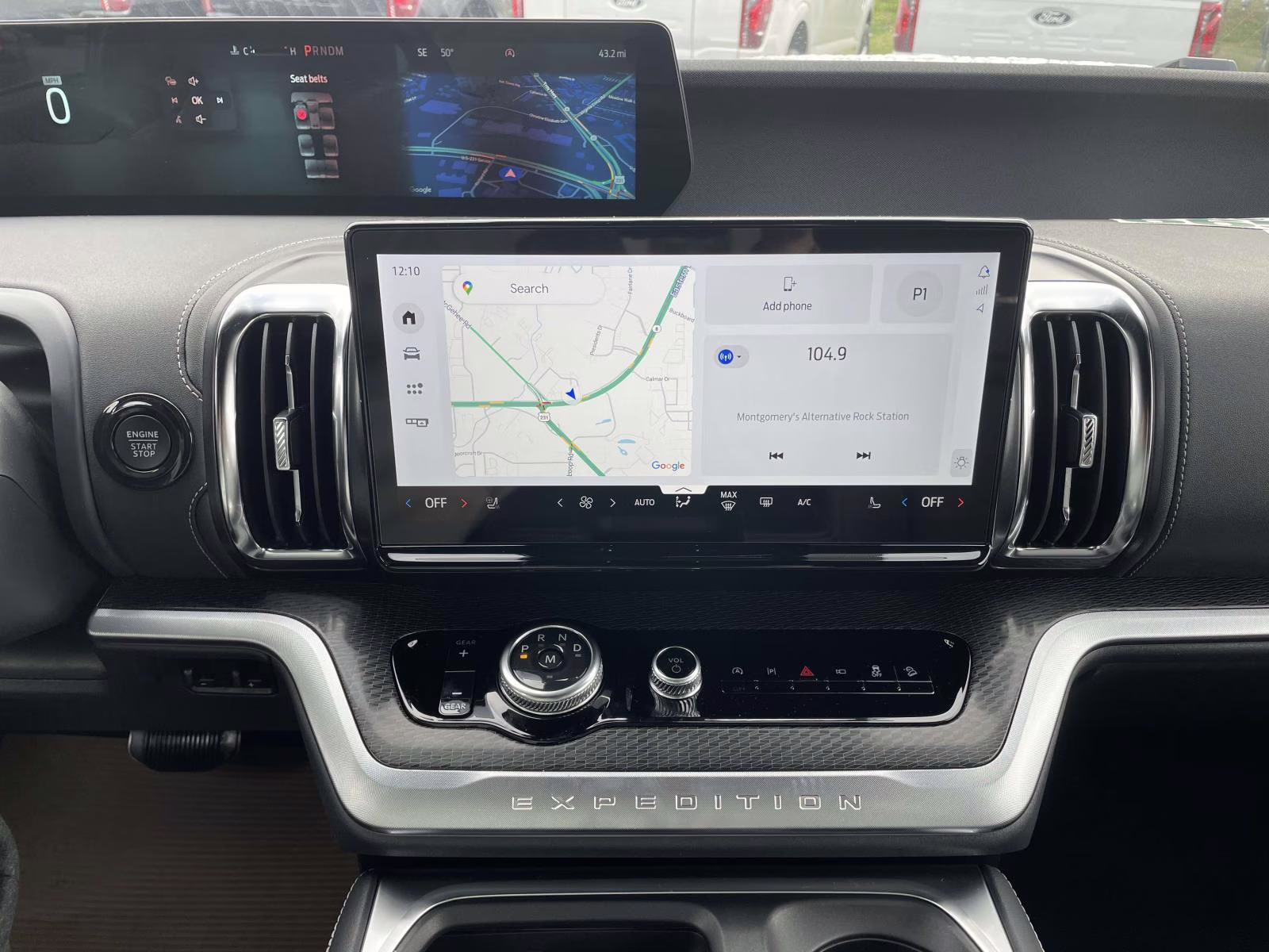 2025 Star White Metallic Tri-Coat Ford Expedition Max Platinum 4X4 SUV