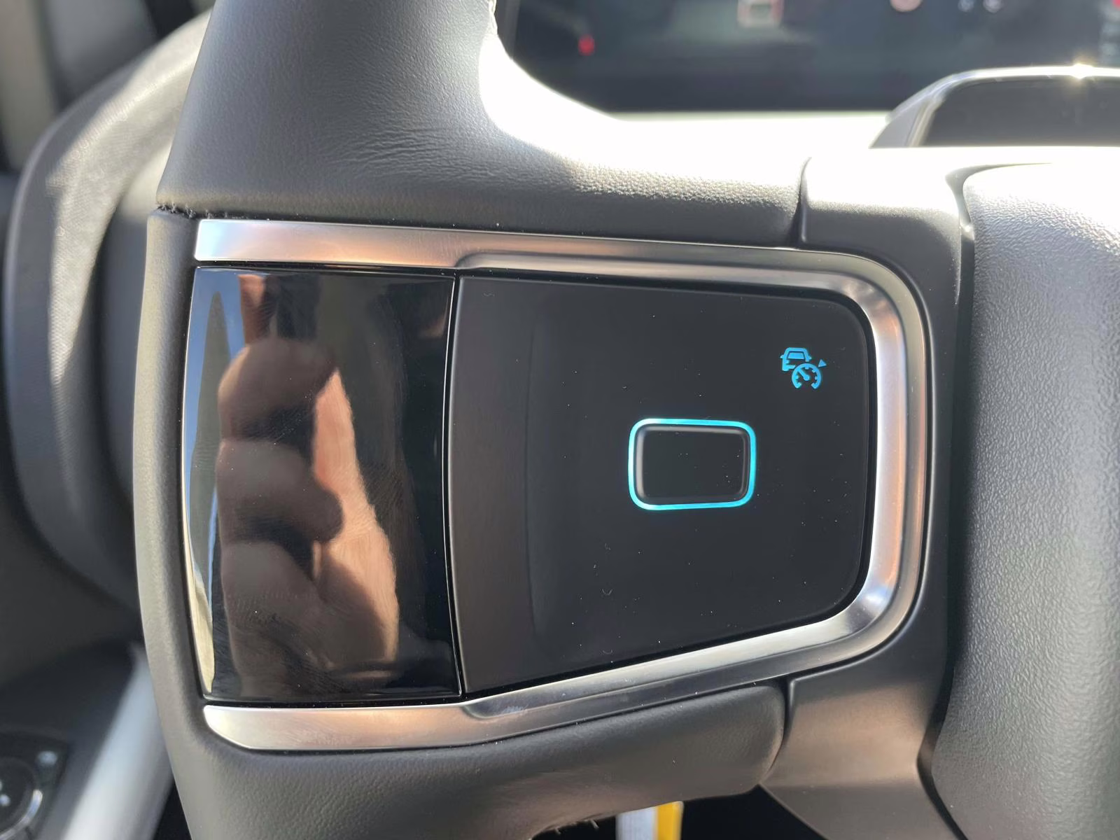 2026 Star White Metallic Tri-Coat Ford Expedition Platinum 4X4 SUV