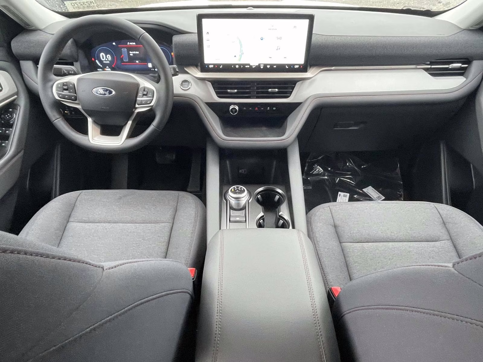 2026 Star White Metallic Tri-Coat Ford Explorer Active RWD SUV