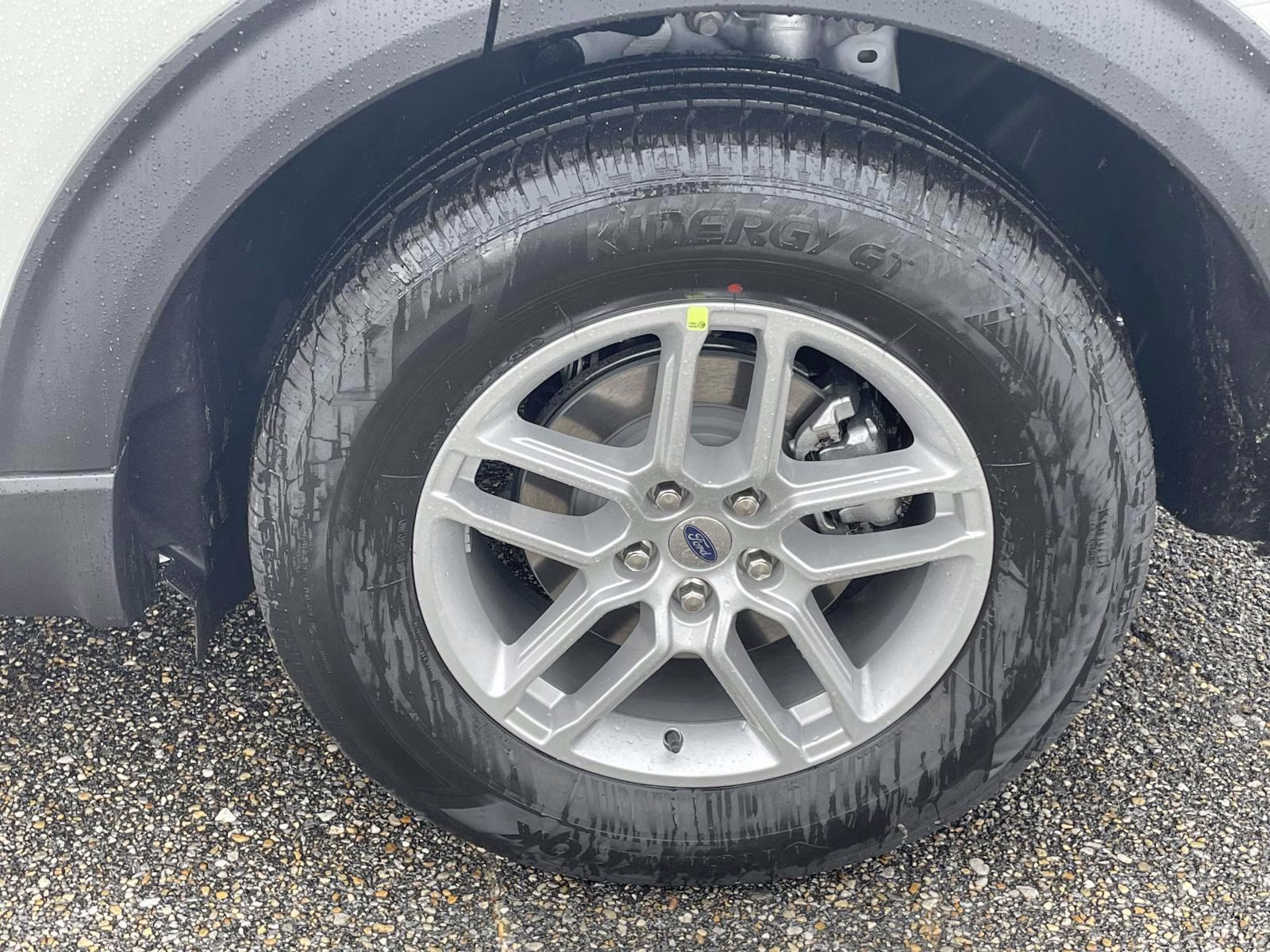 2026 Star White Metallic Tri-Coat Ford Explorer Active RWD SUV