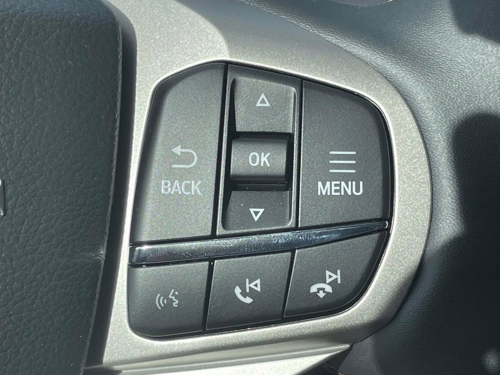 2026 Carbonized Gray Metallic Ford Explorer Active RWD SUV