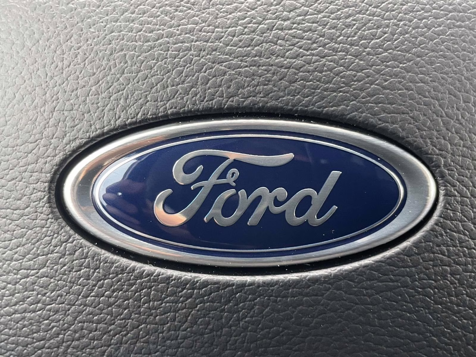 2026 Carbonized Gray Metallic Ford Explorer Active RWD SUV