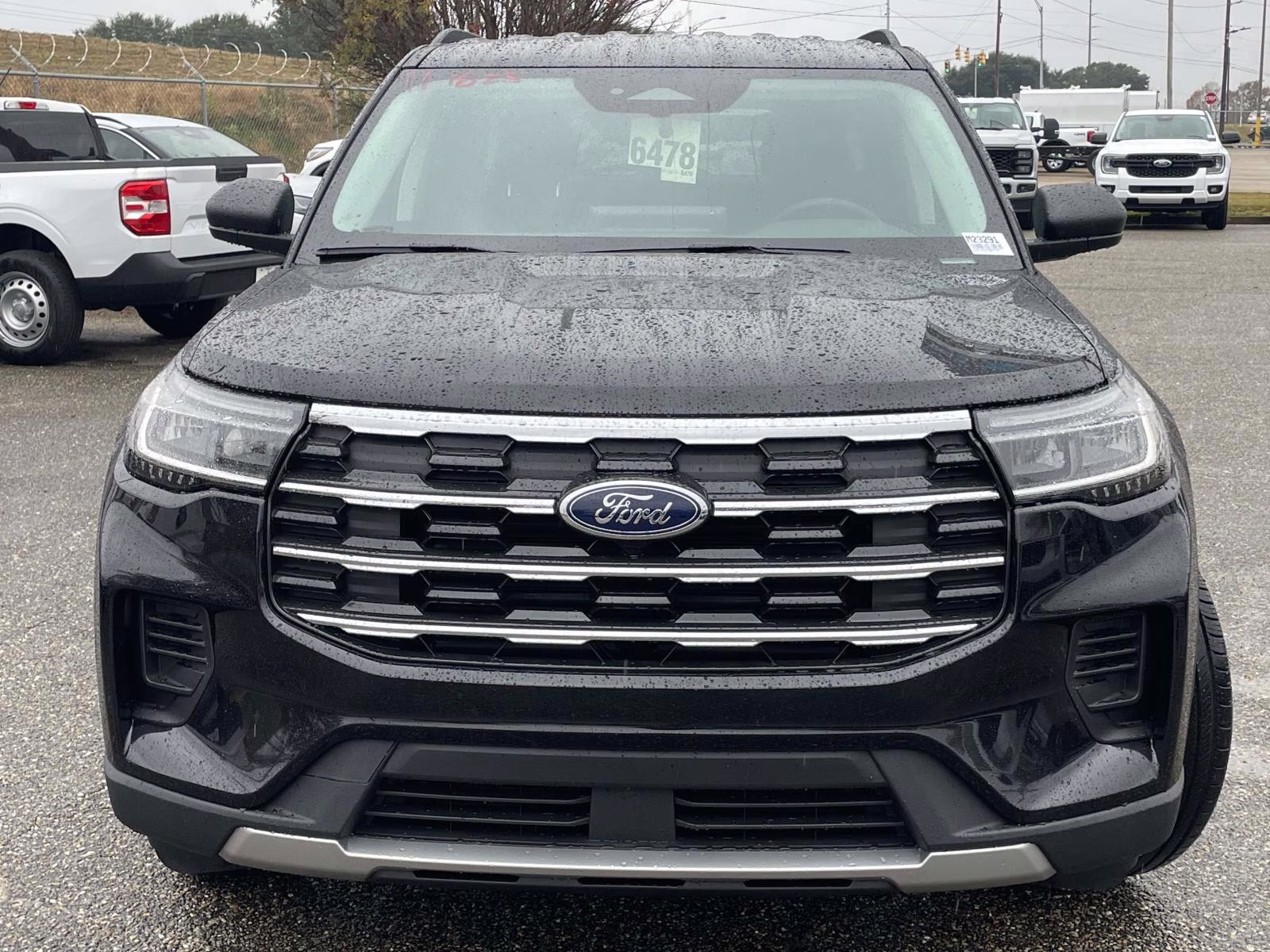 2026 Agate Black Metallic Ford Explorer Active RWD SUV