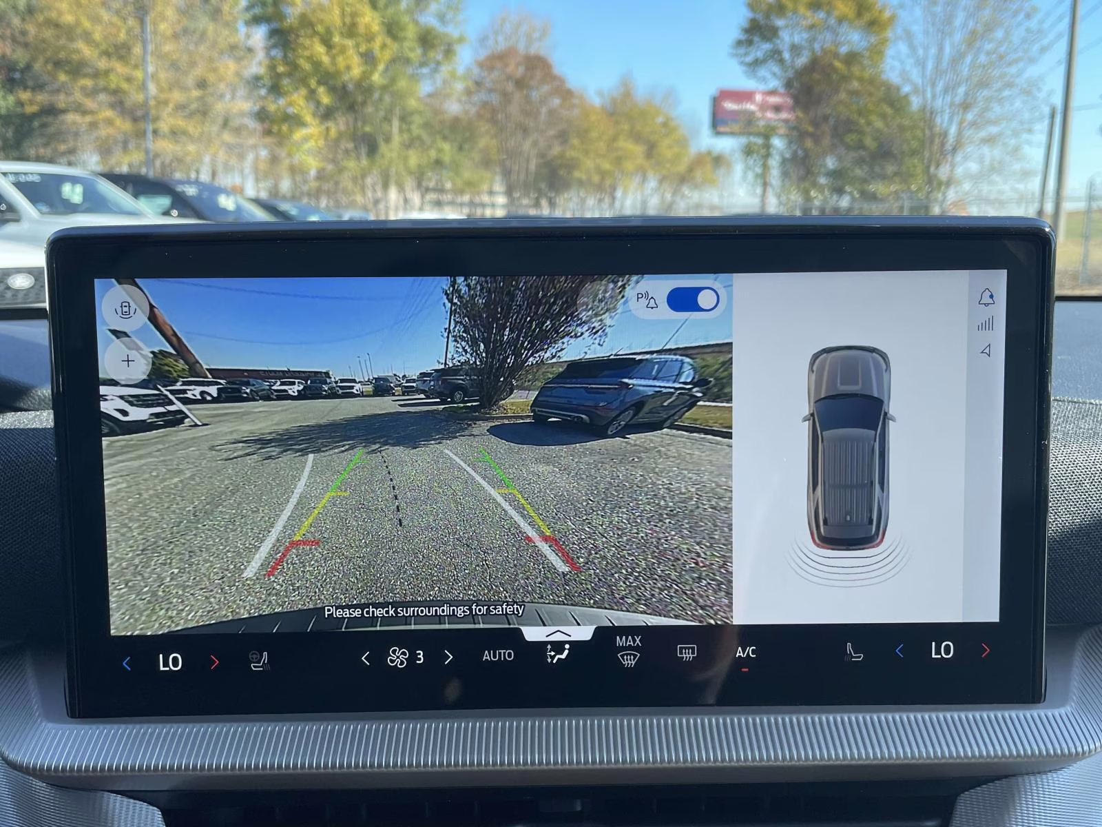 2026 Star White Metallic Tri-Coat Ford Explorer Active RWD SUV