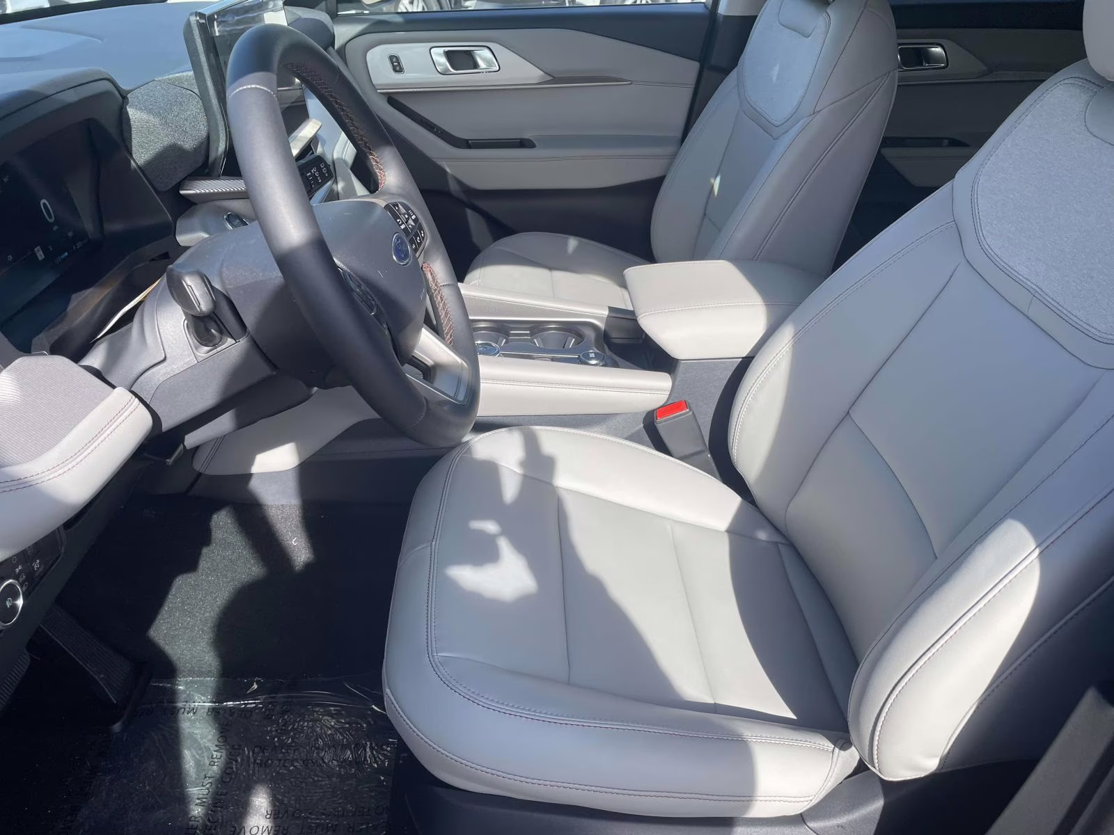 2026 Agate Black Metallic Ford Explorer Active RWD SUV