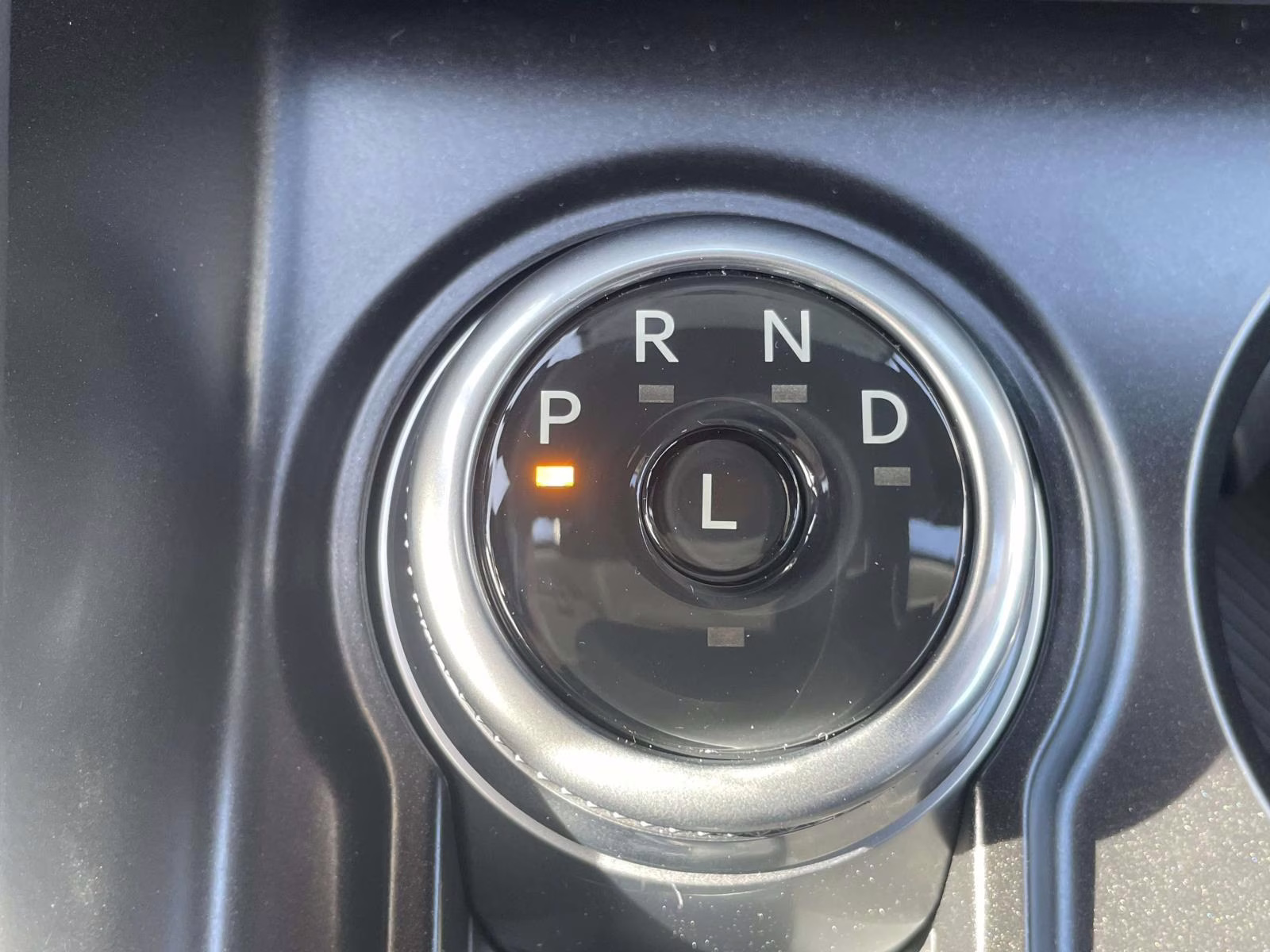 2026 Agate Black Metallic Ford Explorer Active RWD SUV