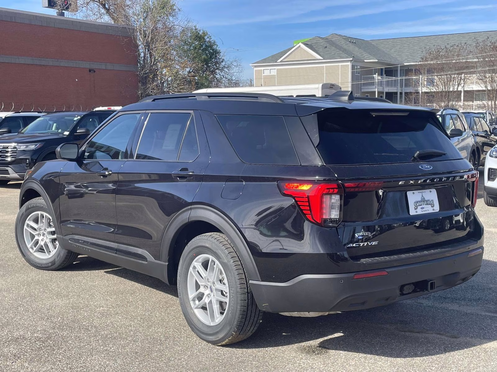 2026 Agate Black Metallic Ford Explorer Active RWD SUV