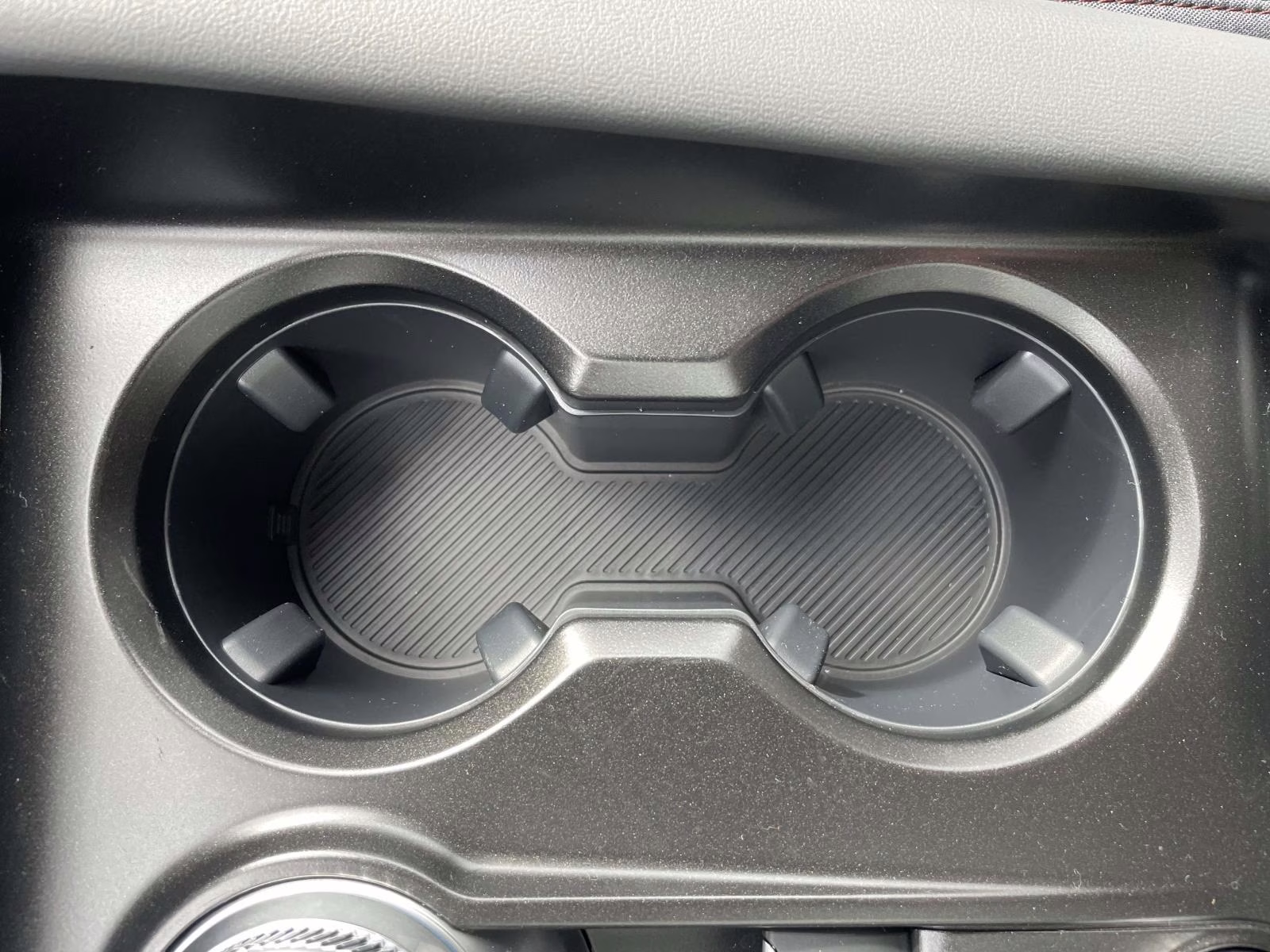 2026 Agate Black Metallic Ford Explorer Active RWD SUV