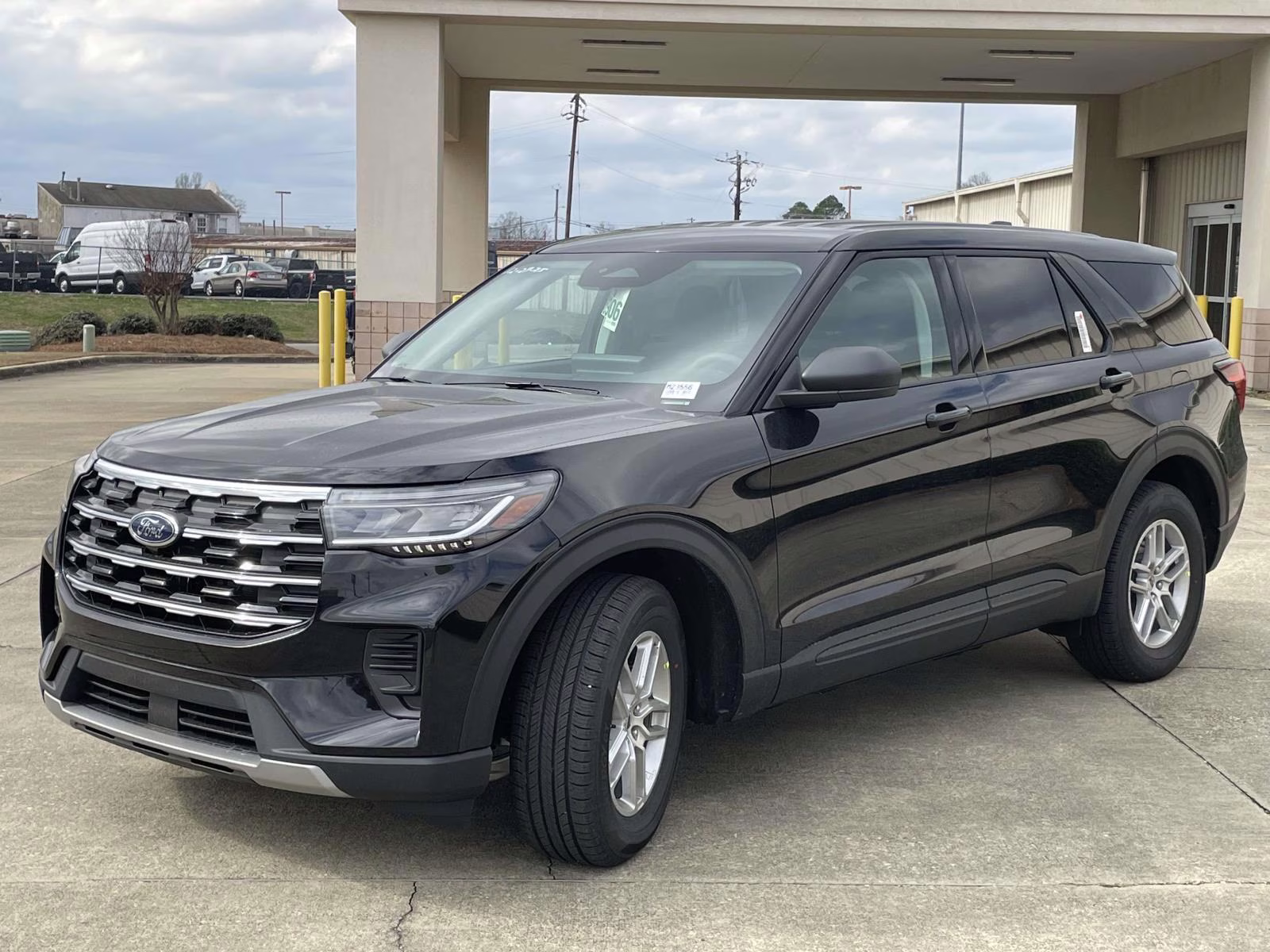 2026 Agate Black Metallic Ford Explorer Active RWD SUV