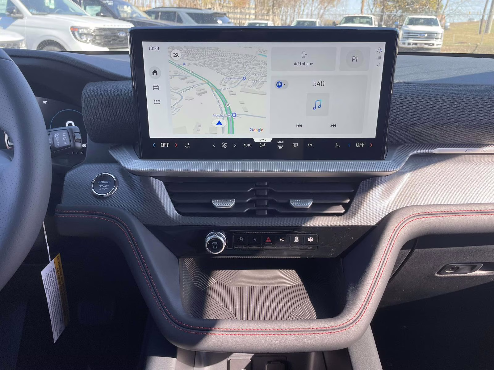 2026 Star White Metallic Tri-Coat Ford Explorer ST-Line RWD SUV