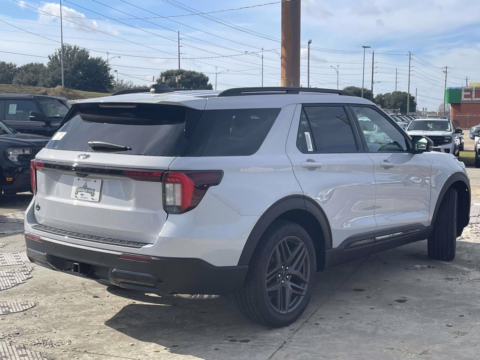 2026 Space White Metallic Ford Explorer ST-Line RWD SUV