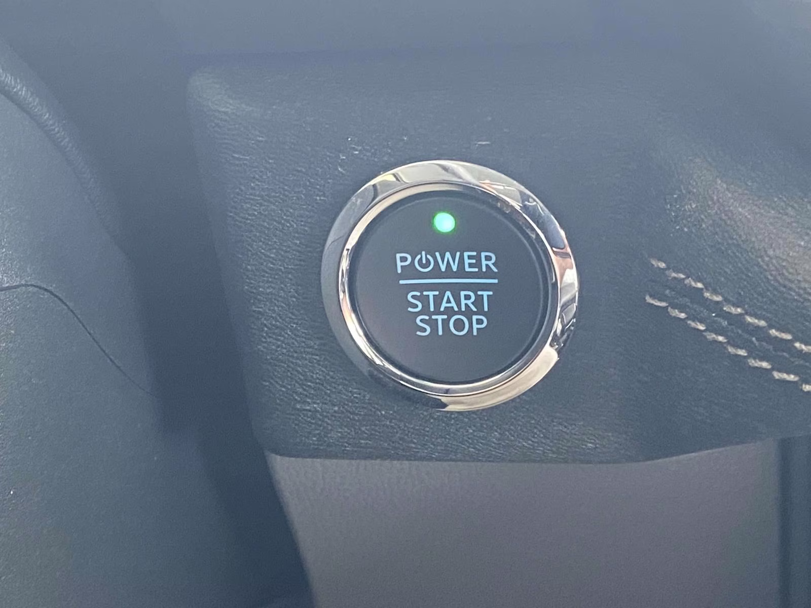 2025 Antimatter Blue Metallic Ford F-150 Lightning Flash AWD Truck