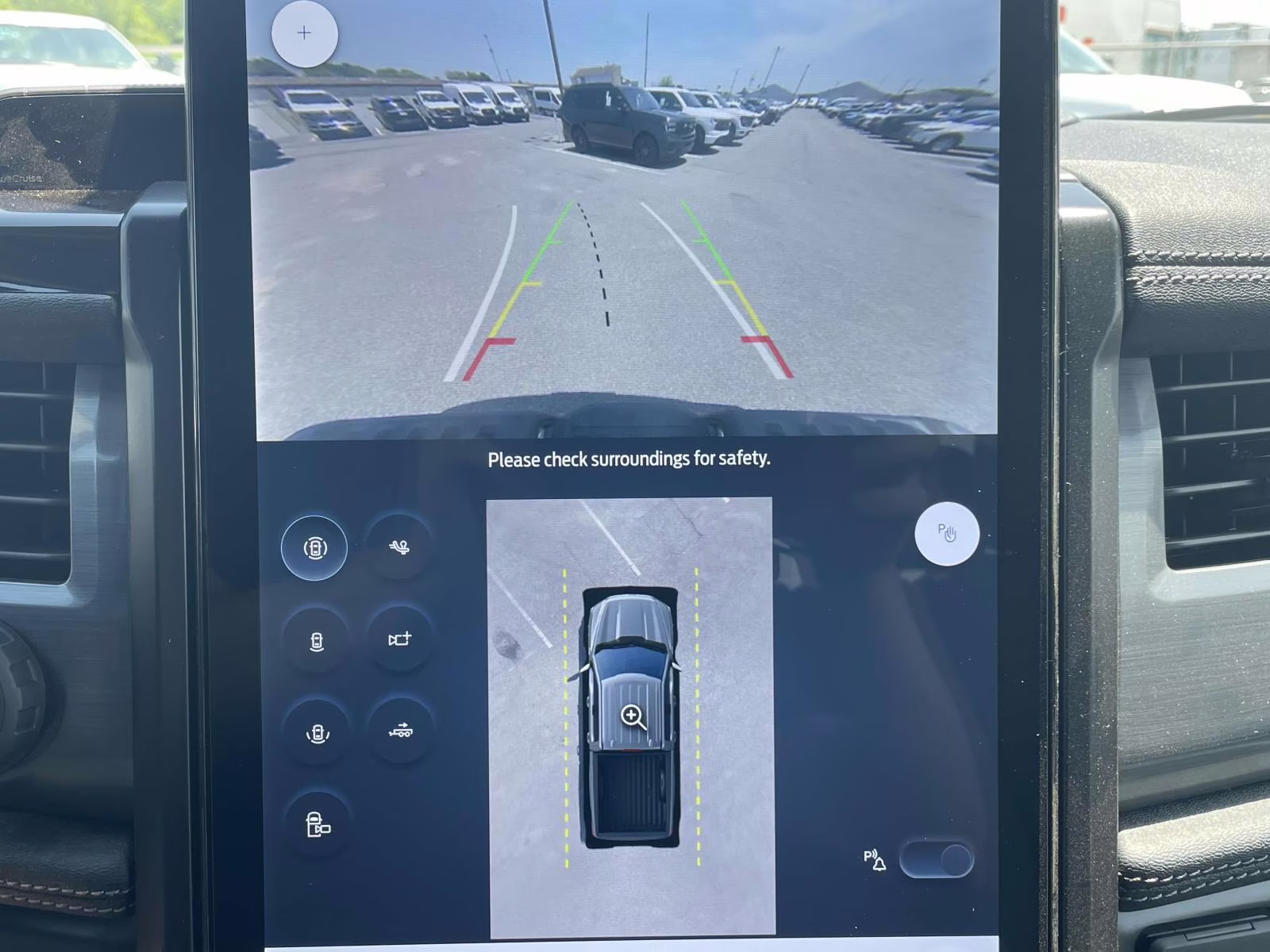 2025 Agate Black Metallic Ford F-150 Lightning Flash AWD Truck