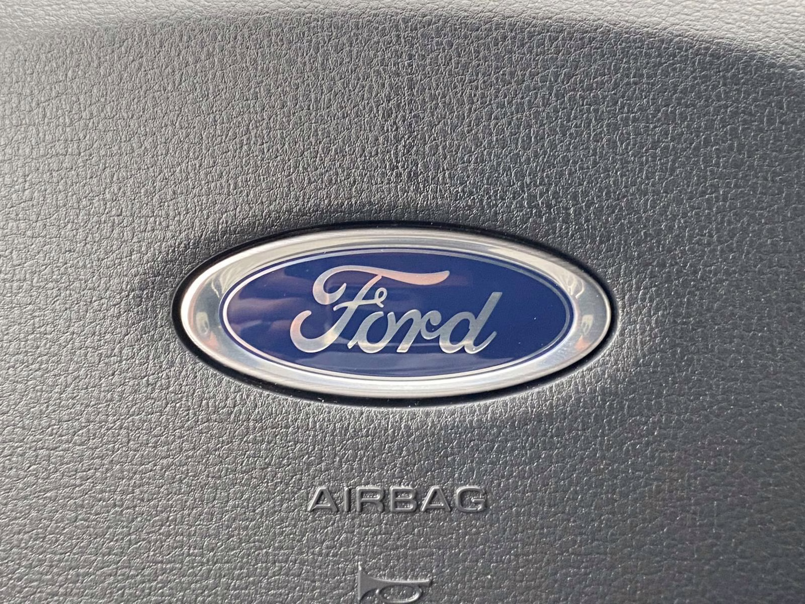 2026 Avalanche Ford Super Duty F-250 SRW XL 4X4 Truck