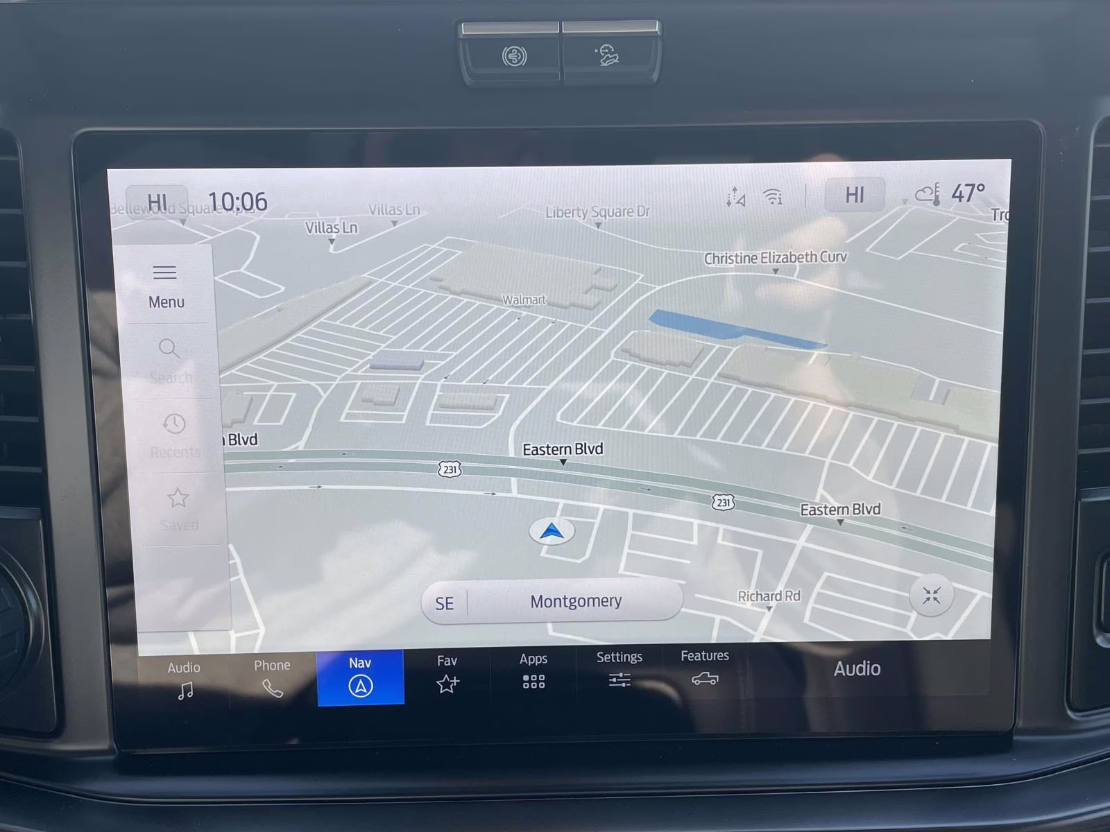 2026 Star White Metallic Tri-Coat Ford Super Duty F-250 SRW Lariat 4X4 Truck