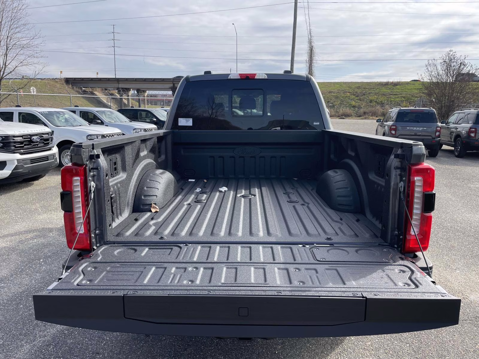 2026 Carbonized Gray Metallic Ford Super Duty F-250 SRW Lariat 4X4 Truck