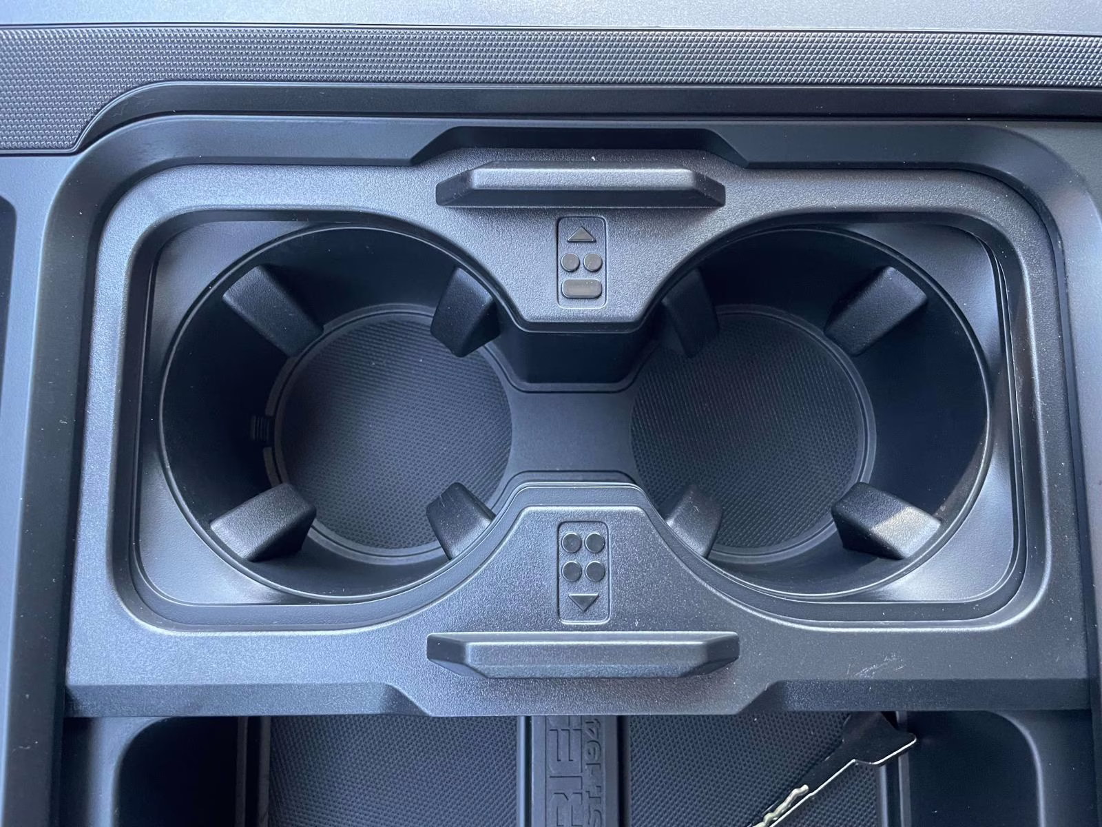 2026 Carbonized Gray Metallic Ford Super Duty F-350 SRW Lariat 4X4 Truck