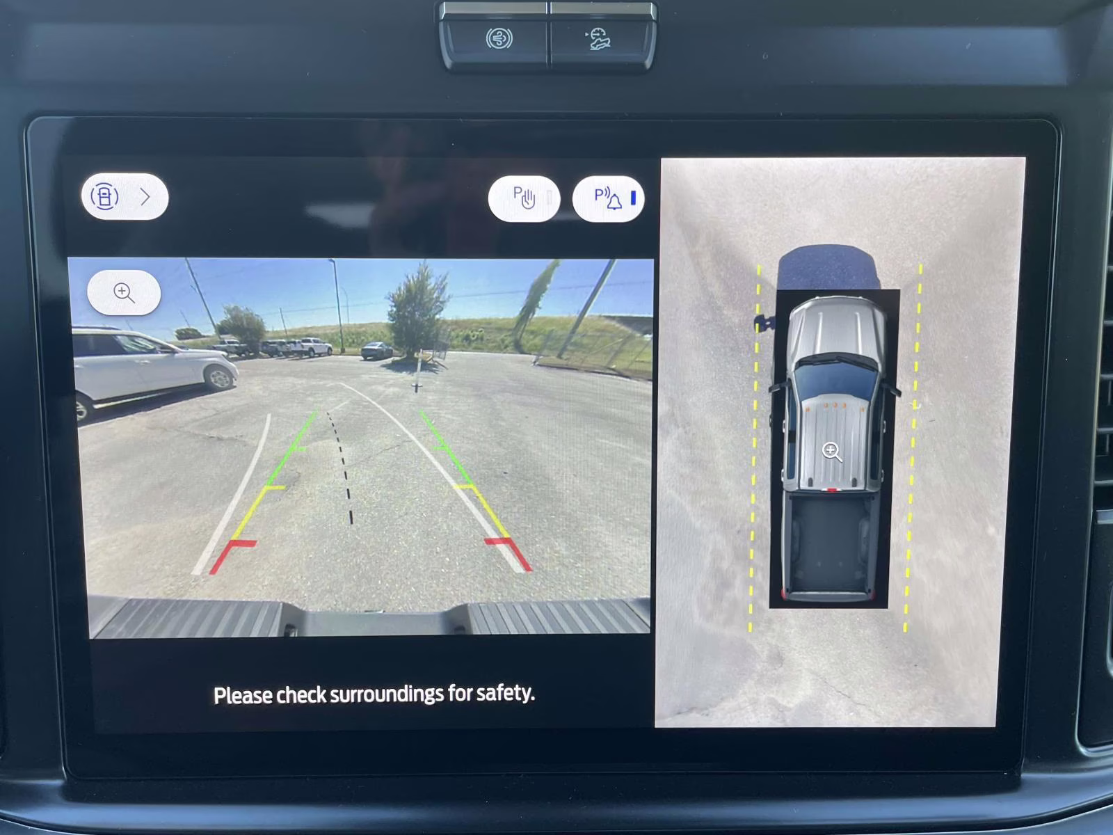 2026 Carbonized Gray Metallic Ford Super Duty F-350 SRW Lariat 4X4 Truck