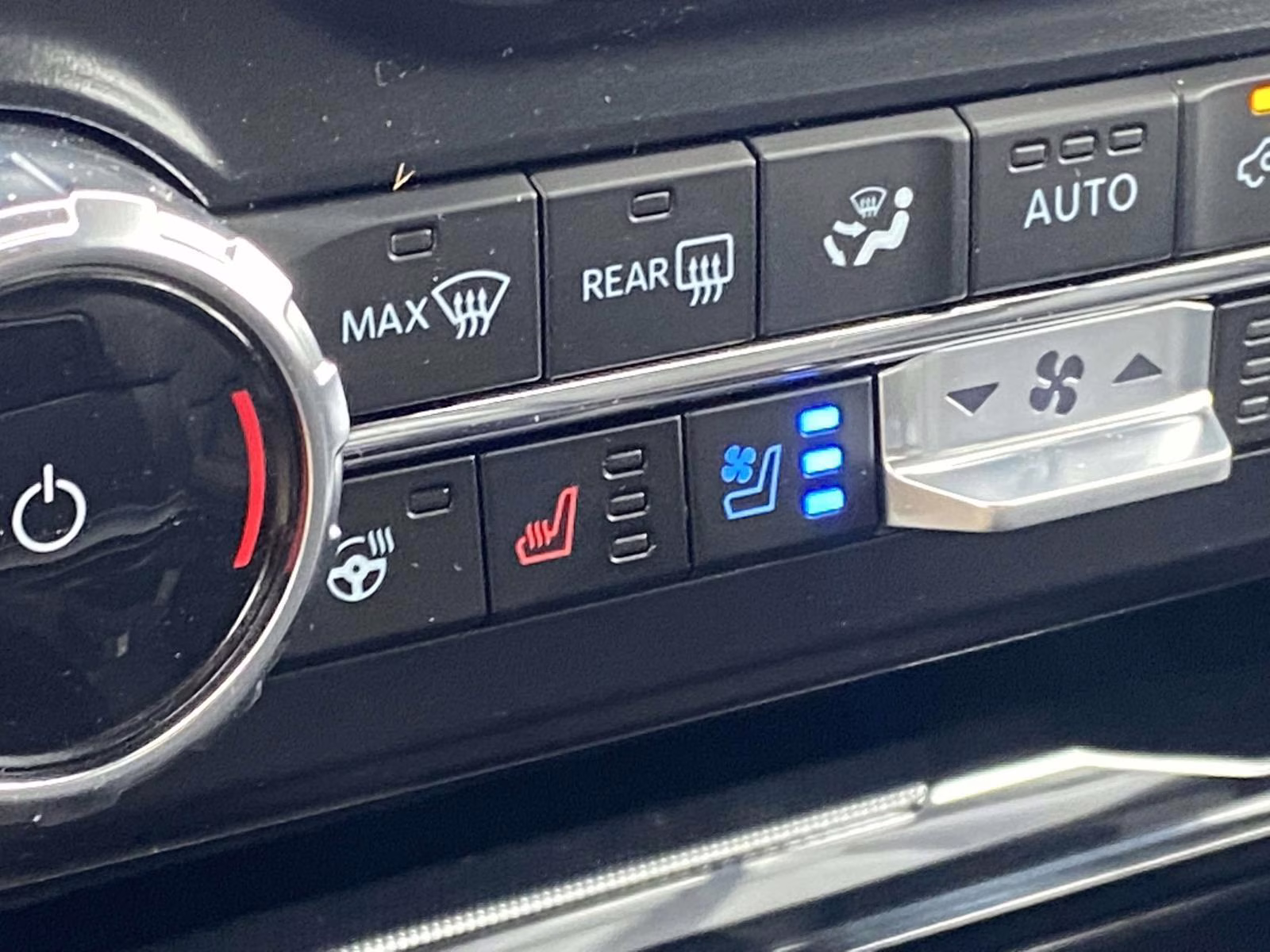 2026 Avalanche Ford Super Duty F-350 SRW Lariat 4X4 Truck