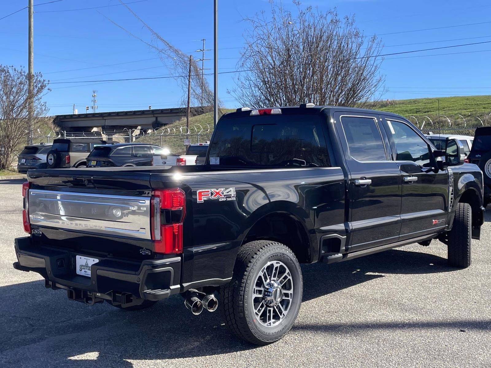 2026 Agate Black Metallic Ford Super Duty F-350 SRW Platinum 4X4 Truck