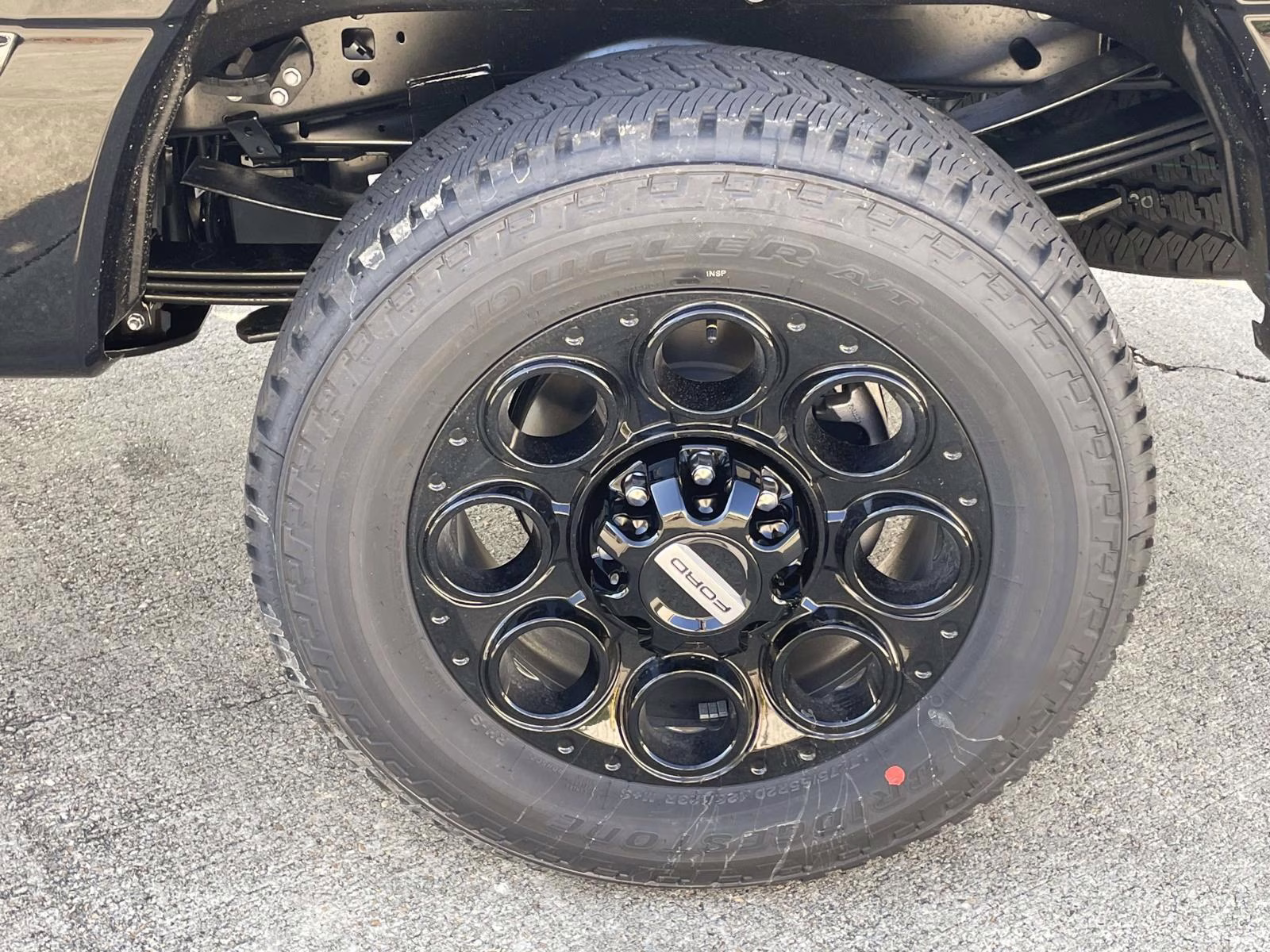 2026 Agate Black Metallic Ford Super Duty F-350 SRW Lariat 4X4 Truck